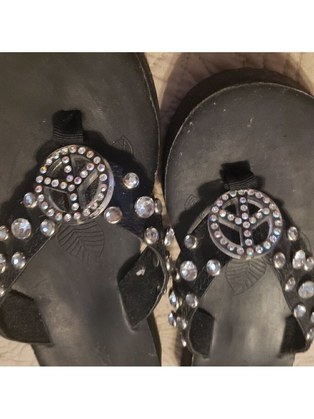 Soda Flip Flops Customized with Rhinestones - Picture 2 of 8